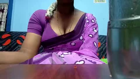 Snapshot of tamilmadhi520 chatting on November 9, 2025, 6:06 pm tamilmadhi520 online show from November 9, 2025, 6:06 pm