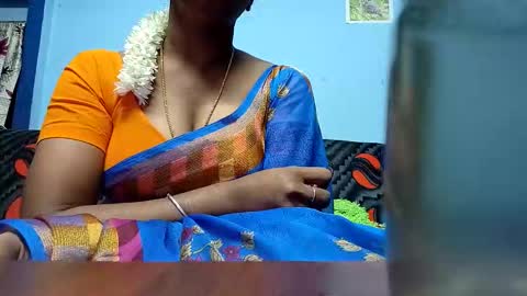 Snapshot of tamilmadhi520 chatting on November 27, 2025, 5:48 pm tamilmadhi520 online show from November 27, 2025, 5:48 pm