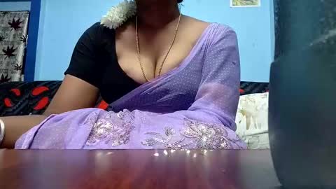 Snapshot of tamilmadhi520 chatting on May 9, 2026, 5:40 pm tamilmadhi520 online show from May 9, 2026, 5:40 pm