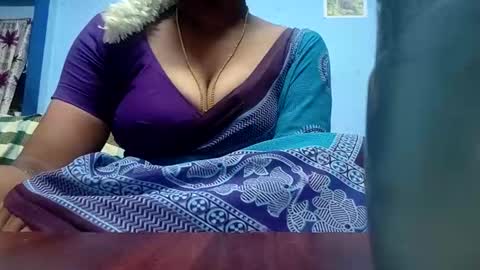 Snapshot of tamilmadhi520 chatting on May 20, 2026, 6:25 pm tamilmadhi520 online show from May 20, 2026, 6:25 pm
