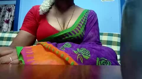 Snapshot of tamilmadhi520 chatting on May 21, 2026, 6:48 pm tamilmadhi520 online show from May 21, 2026, 6:48 pm