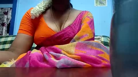 Snapshot of tamilmadhi520 chatting on May 26, 2026, 5:53 pm tamilmadhi520 online show from May 26, 2026, 5:53 pm