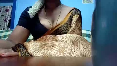 Snapshot of tamilmadhi520 chatting on May 28, 2026, 6:43 am tamilmadhi520 online show from May 28, 2026, 6:43 am