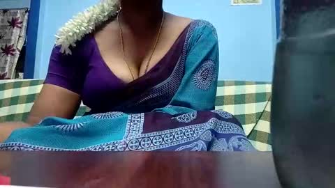 Snapshot of tamilmadhi520 chatting on May 31, 2026, 6:09 pm tamilmadhi520 online show from May 31, 2026, 6:09 pm