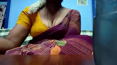 Snapshot of tamilmadhi520 chatting on June 10, 2026, 6:07 pm tamilmadhi520 online show from June 10, 2026, 6:07 pm