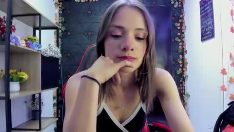 tammy_thompson_ online show from March 5, 2026, 2:02 pm