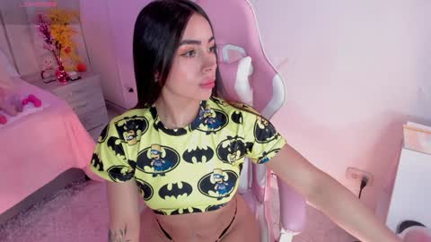 Snapshot of tammy_w chatting on February 8, 2025, 8:21 pm Tammy online show from February 8, 2025, 8:21 pm