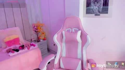 Snapshot of tammy_w chatting on March 2, 2025, 4:50 am Tammy online show from March 2, 2025, 4:50 am