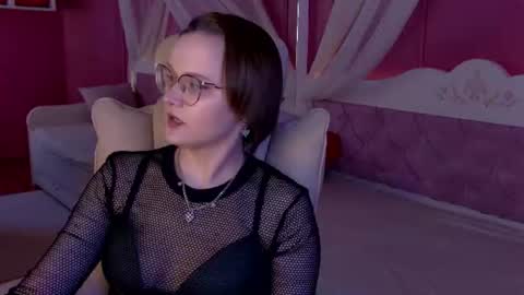 Snapshot of tammymays chatting on June 17, 2026, 7:04 pm Tammy Mays online show from June 17, 2026, 7:04 pm