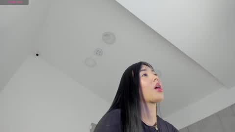 Snapshot of tamy_leen chatting on June 24, 2026, 10:03 am Tamy Leen online show from June 24, 2026, 10:03 am