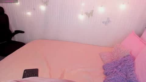 Snapshot of tamy_sw3et chatting on November 26, 2025, 8:48 am Tamy online show from November 26, 2025, 8:48 am