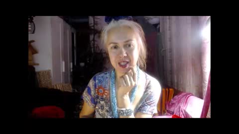 Milena online show from October 3, 2025, 1:52 pm