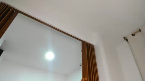 Snapshot of taniabonnet_ chatting on October 11, 2025, 1:27 am taniabonnet online show from October 11, 2025, 1:27 am