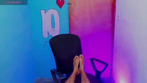 Andres online show from April 25, 2026, 3:53 am