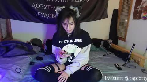 tap_forty online show from December 14, 2025, 4:29 am