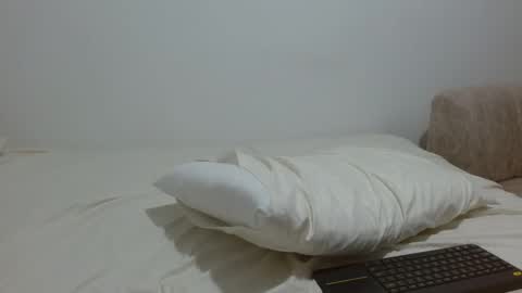 Snapshot of tap_hand2 chatting on October 19, 2025, 8:59 am jimmy online show from October 19, 2025, 8:59 am