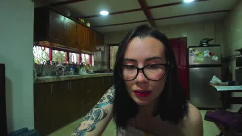 Tara online show from November 28, 2025, 8:00 pm