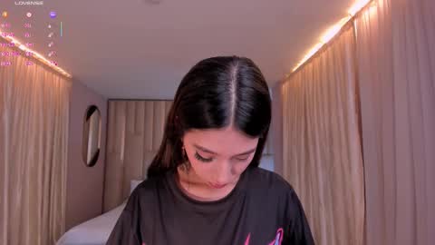 Tara Lawrence online show from January 8, 2026, 3:09 am