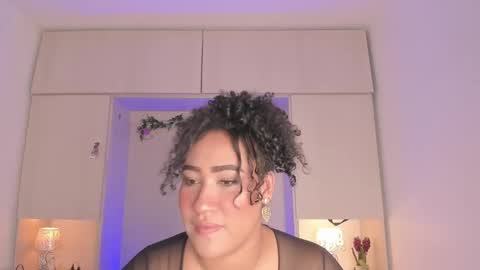  T A R A  online show from November 14, 2025, 4:33 am