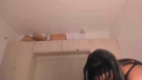 Snapshot of tarawiilson_ chatting on June 30, 2026, 8:10 pm T A R A online show from June 30, 2026, 8:10 pm