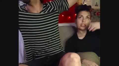 T  J   online show from February 1, 2026, 10:25 am