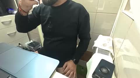 tarkan198 online show from January 9, 2026, 5:48 pm