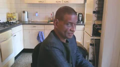 Snapshot of tarpat_20 chatting on November 20, 2025, 10:48 am Genaro Thode online show from November 20, 2025, 10:48 am