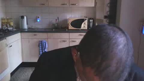 Snapshot of tarpat_20 chatting on December 5, 2025, 9:29 am Genaro Thode online show from December 5, 2025, 9:29 am