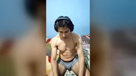 tarzan_07 online show from July 5, 2026, 6:31 am