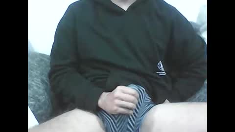 Snapshot of tarzan_duro chatting on April 8, 2026, 7:58 pm tarzan_duro online show from April 8, 2026, 7:58 pm