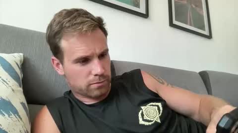 Snapshot of tarzan_thejungleboy chatting on November 19, 2025, 1:55 pm Tarzan online show from November 19, 2025, 1:55 pm