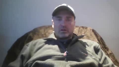 Snapshot of tarzeny77 chatting on February 11, 2025, 10:18 pm tarzeny77 online show from February 11, 2025, 10:18 pm