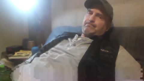 Snapshot of tarzeny77 chatting on December 4, 2025, 2:59 pm tarzeny77 online show from December 4, 2025, 2:59 pm