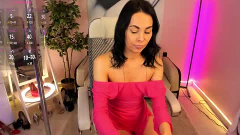 Snapshot of tashahoney chatting on February 13, 2025, 12:24 am Tasha online show from February 13, 2025, 12:24 am