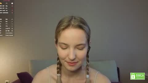 Snapshot of tashinapetitto chatting on August 3, 2026, 9:04 am Your Ressie online show from August 3, 2026, 9:04 am