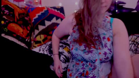 Snapshot of task_manager chatting on February 1, 2025, 12:58 pm Vivian Clark online show from February 1, 2025, 12:58 pm