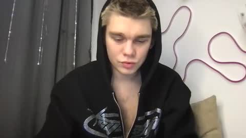 Snapshot of tasteithorny chatting on February 26, 2025, 3:41 pm tasteithorny online show from February 26, 2025, 3:41 pm