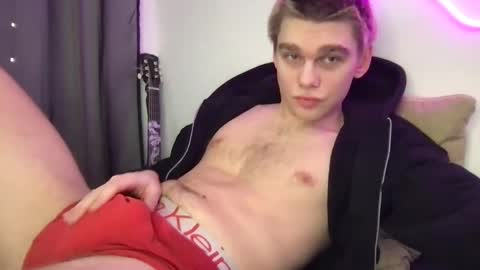 Snapshot of tasteithorny chatting on March 4, 2025, 4:49 am tasteithorny online show from March 4, 2025, 4:49 am