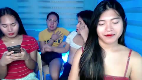 Snapshot of tasteofinnocent69 chatting on January 10, 2025, 1:53 am online show from January 10, 2025, 1:53 am