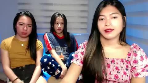 Snapshot of tasteofinnocent69 chatting on January 23, 2025, 4:09 am online show from January 23, 2025, 4:09 am