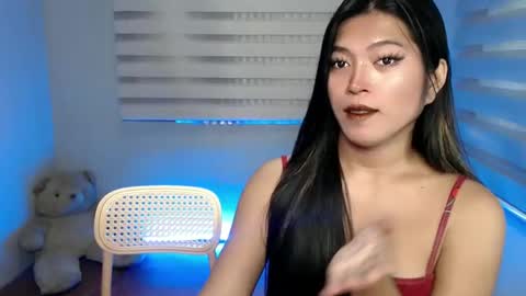 Snapshot of tasteofinnocent69 chatting on February 3, 2025, 4:25 am online show from February 3, 2025, 4:25 am