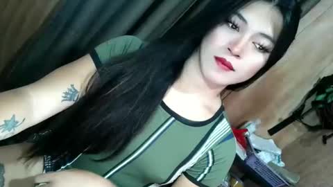 Snapshot of tasteofinnocent69 chatting on October 27, 2025, 2:32 pm online show from October 27, 2025, 2:32 pm