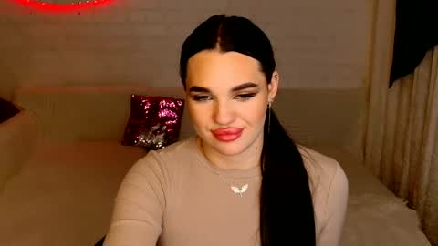 tasty_babyy online show from December 17, 2024, 2:33 pm