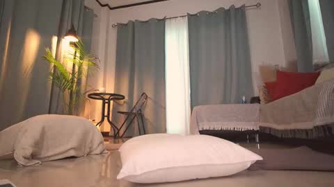 Snapshot of tasty_tomato chatting on September 12, 2025, 9:09 am RHEA pronanciation like Reya online show from September 12, 2025, 9:09 am