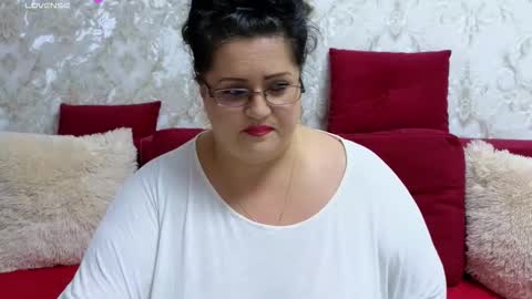 Clau online show from September 23, 2025, 4:26 am