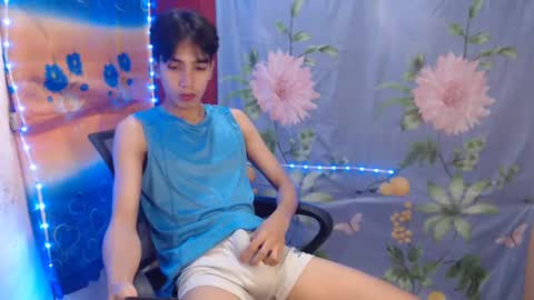 Snapshot of tastylicious_kim chatting on February 26, 2025, 1:53 am Ask me online show from February 26, 2025, 1:53 am