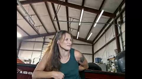 tastypeach6989 online show from April 24, 2026, 4:42 pm