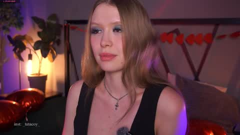 Snapshot of tatacoy chatting on February 12, 2026, 4:02 pm TataCoy online show from February 12, 2026, 4:02 pm