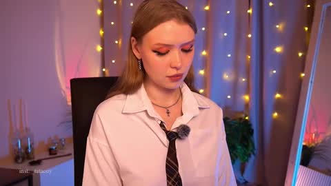 Snapshot of tatacoy chatting on February 21, 2026, 3:13 pm TataCoy online show from February 21, 2026, 3:13 pm