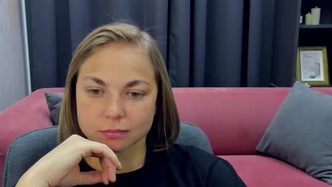 Snapshot of tataflower chatting on October 14, 2025, 8:31 pm Tata online show from October 14, 2025, 8:31 pm